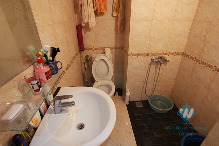 High quality  and brand new apartment for lease in Tay Ho area, Ha noi